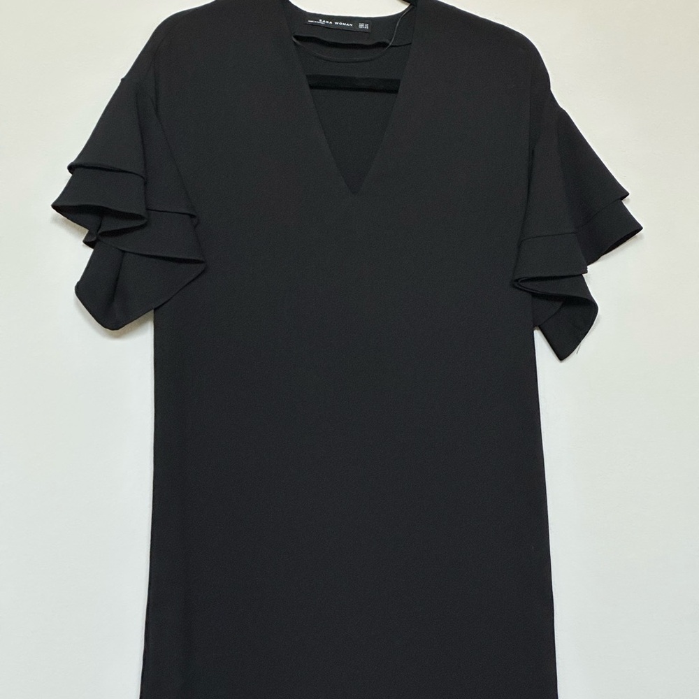 Zara Black V-Neck‎ Short Mini Dress Short Sleeves Size XSmall